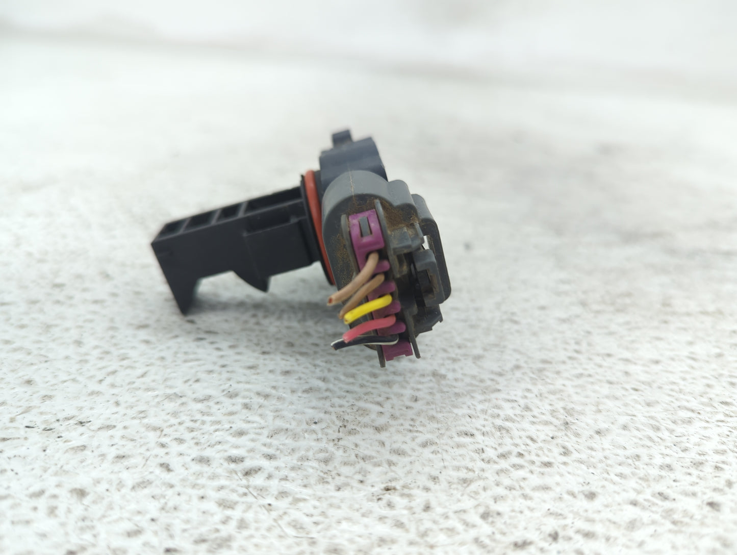 2009-2013 Chevrolet Silverado 1500 Mass Air Flow Meter Maf 1487879 - Oemusedautoparts1.com