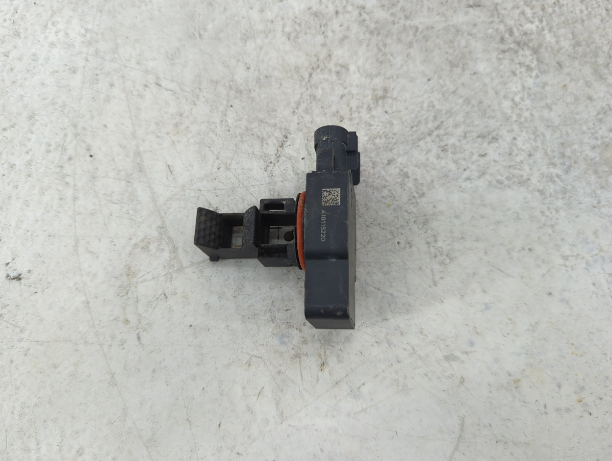 2009-2013 Chevrolet Silverado 1500 Mass Air Flow Meter Maf Sensor 1489766 - Oemusedautoparts1.com