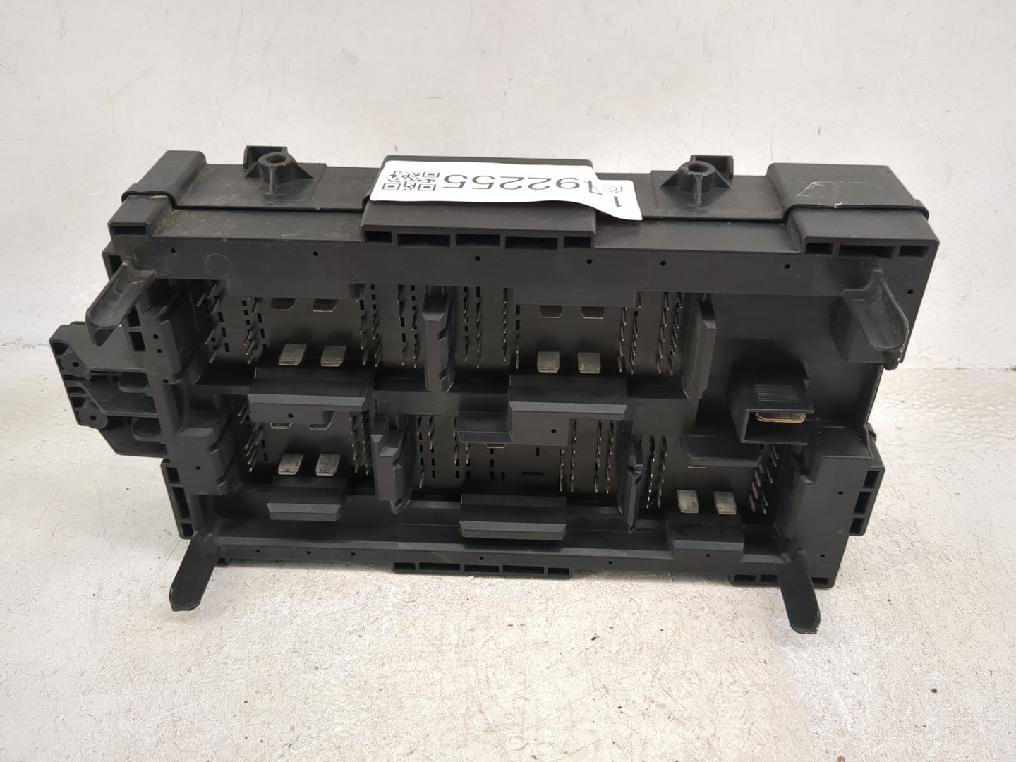 2007-2009 Chevrolet Silverado 1500 Fusebox Fuse Box Panel Relay Module P/N:25905684_02 Fits Fits 2007 2008 2009 OEM Used Aut