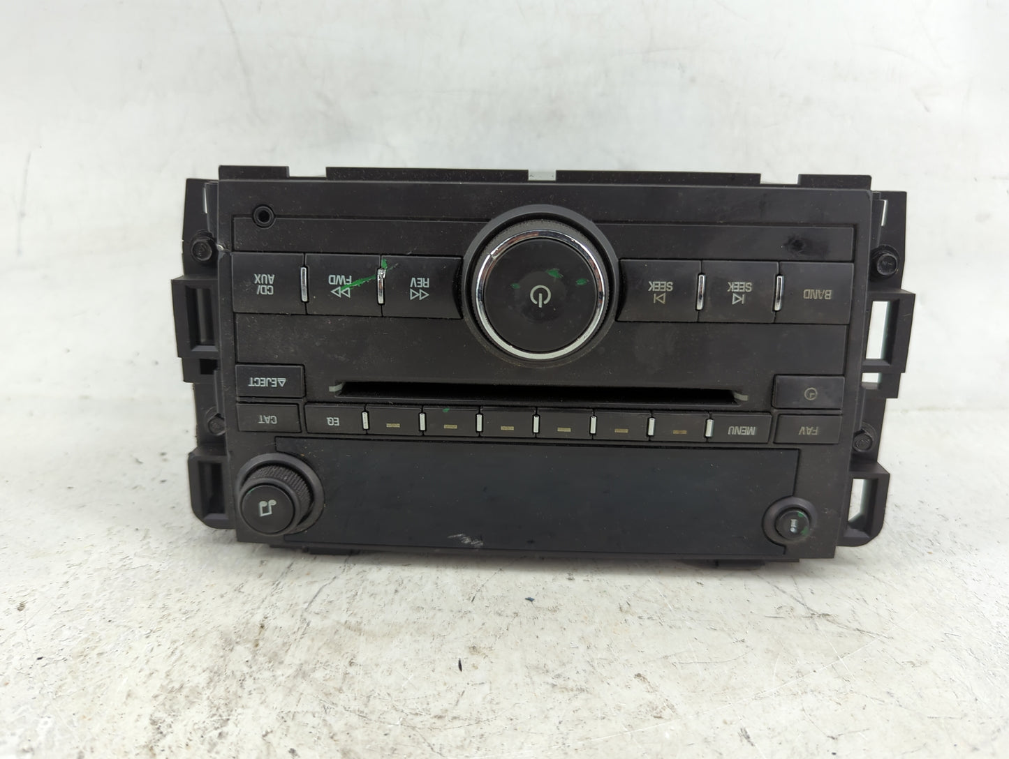 2007-2013 Chevrolet Silverado 1500 Radio AM FM Cd Player Receiver Replacement P/N:25974801 25650624 Fits OEM Used Auto Parts