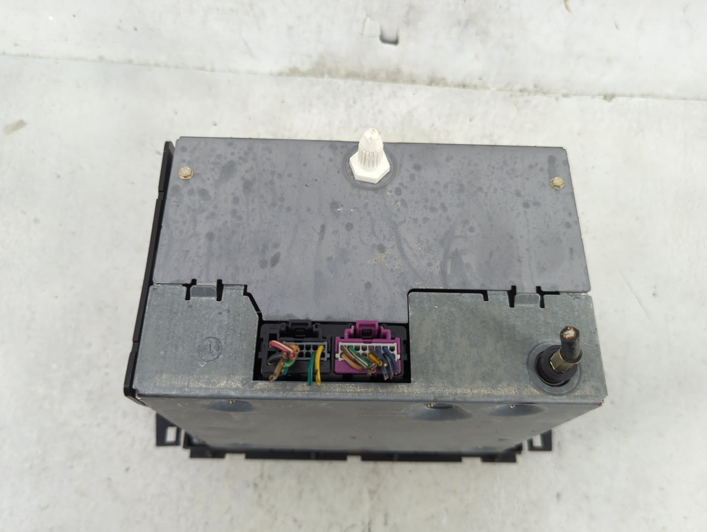 2007-2013 Chevrolet Silverado 1500 Radio AM FM Cd Player Receiver Replacement P/N:25974801 25650624 Fits OEM Used Auto Parts
