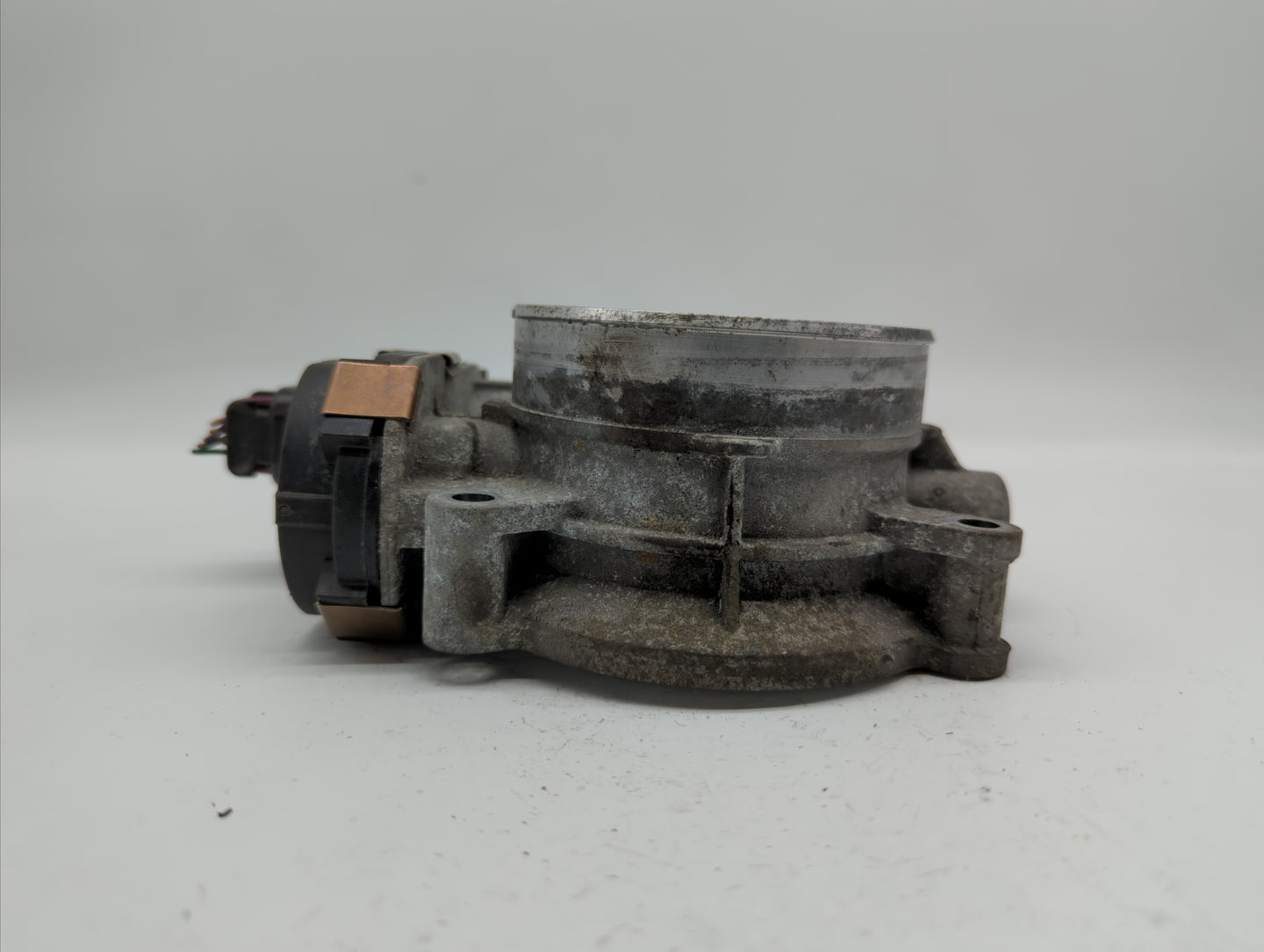 2009-2013 Chevrolet Silverado 1500 Throttle Body P/N:TB1032 RME87 Fits Fits 2009 2010 2011 2012 2013 2014 2015 OEM Used Auto