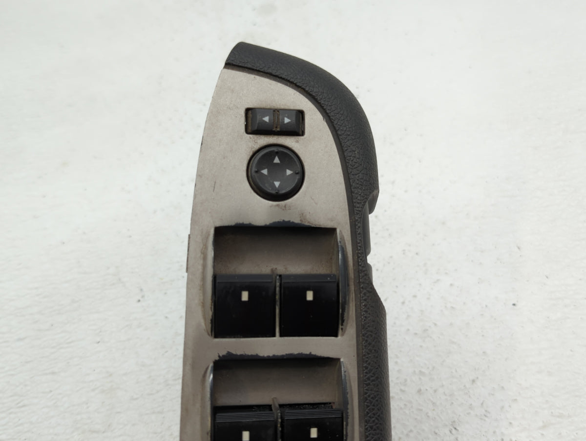 2009 Chevrolet Silverado 1500 Left Radiator Fan Motor Assembly - Oemusedautoparts1.com