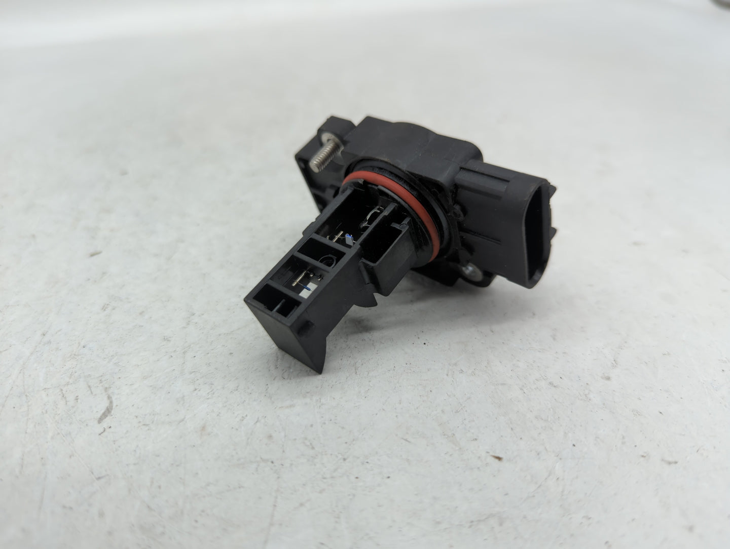 2009-2013 Chevrolet Silverado 1500 Mass Air Flow Meter Maf - Oemusedautoparts1.com
