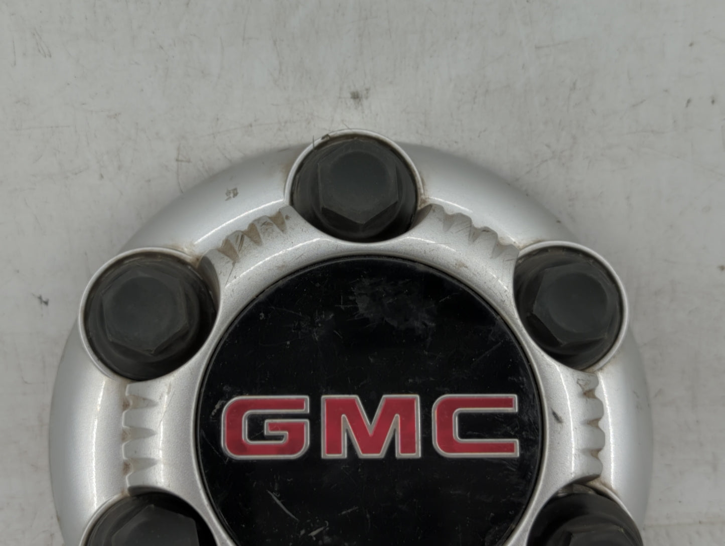 2009 Chevrolet Silverado 1500 Rim Wheel Center Cap Silver - Oemusedautoparts1.com