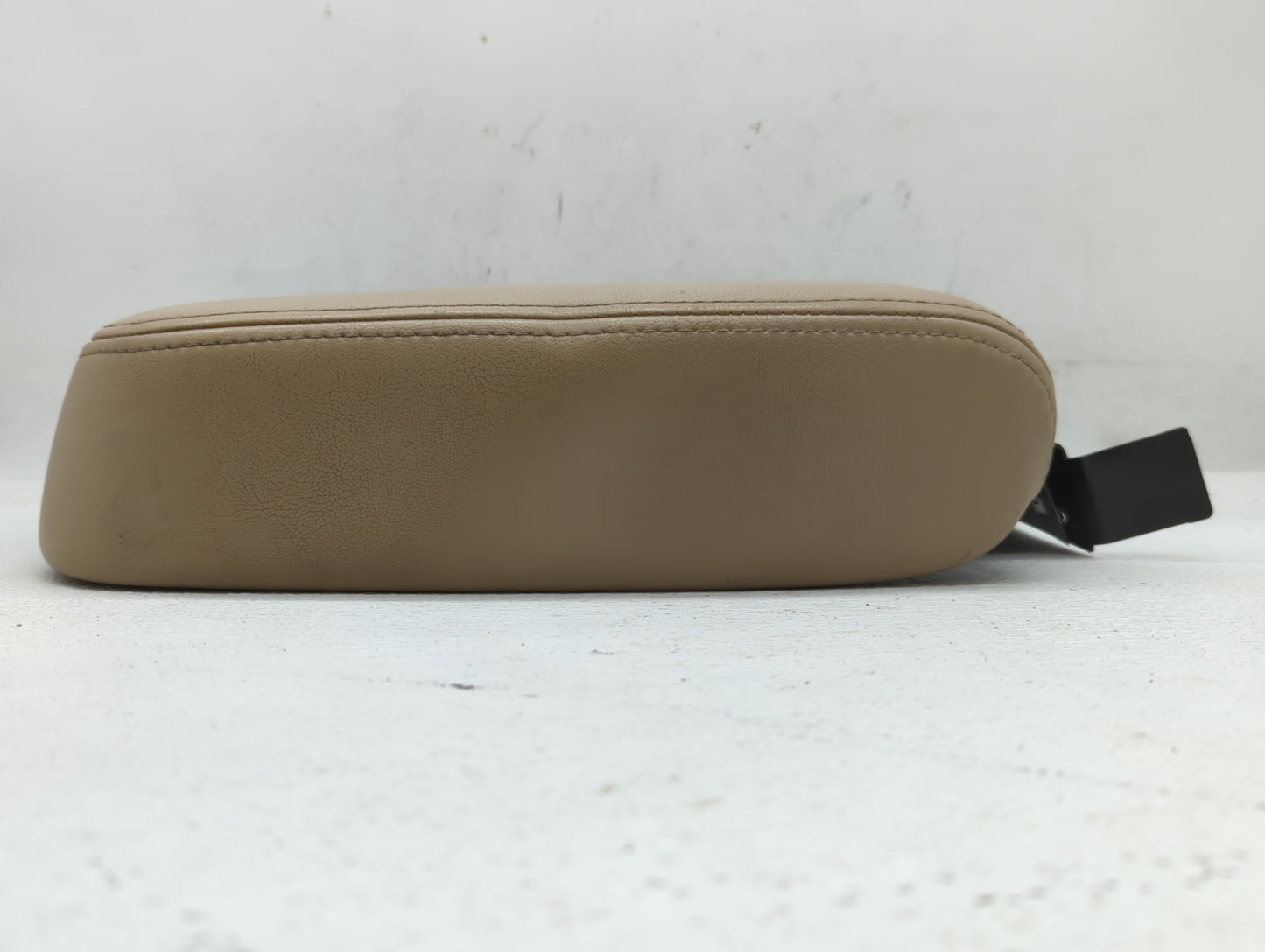 2009 Chevrolet Silverado 1500 Center Console Armrest Cover Lid - Oemusedautoparts1.com