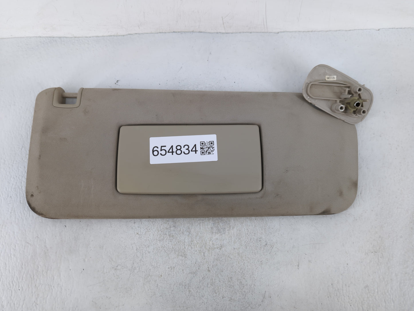 2007-2013 Chevrolet Silverado 1500 Sun Visor Shade Replacement Passenger Right Mirror Fits OEM Used Auto Parts - Oemusedauto