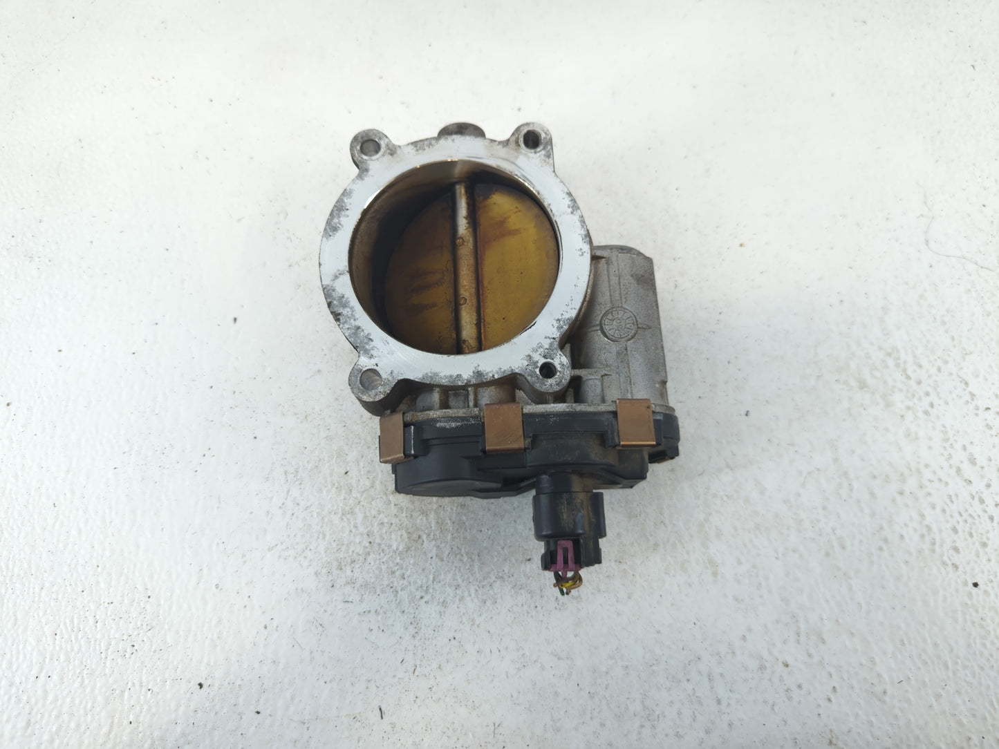2009-2013 Chevrolet Silverado 1500 Throttle Body P/N:RME67-3C Fits Fits 2009 2010 2011 2012 2013 2014 2015 OEM Used Auto Par