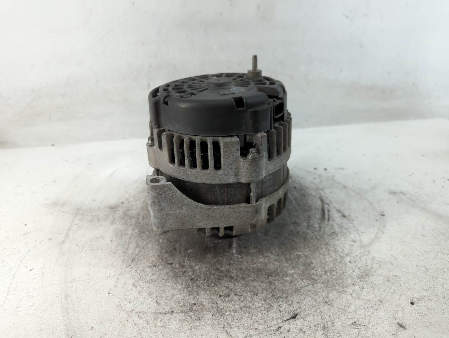 2007-2013 Chevrolet Silverado 1500 Alternator Replacement Generator Charging Assembly Engine OEM Fits OEM Used Auto Parts - 