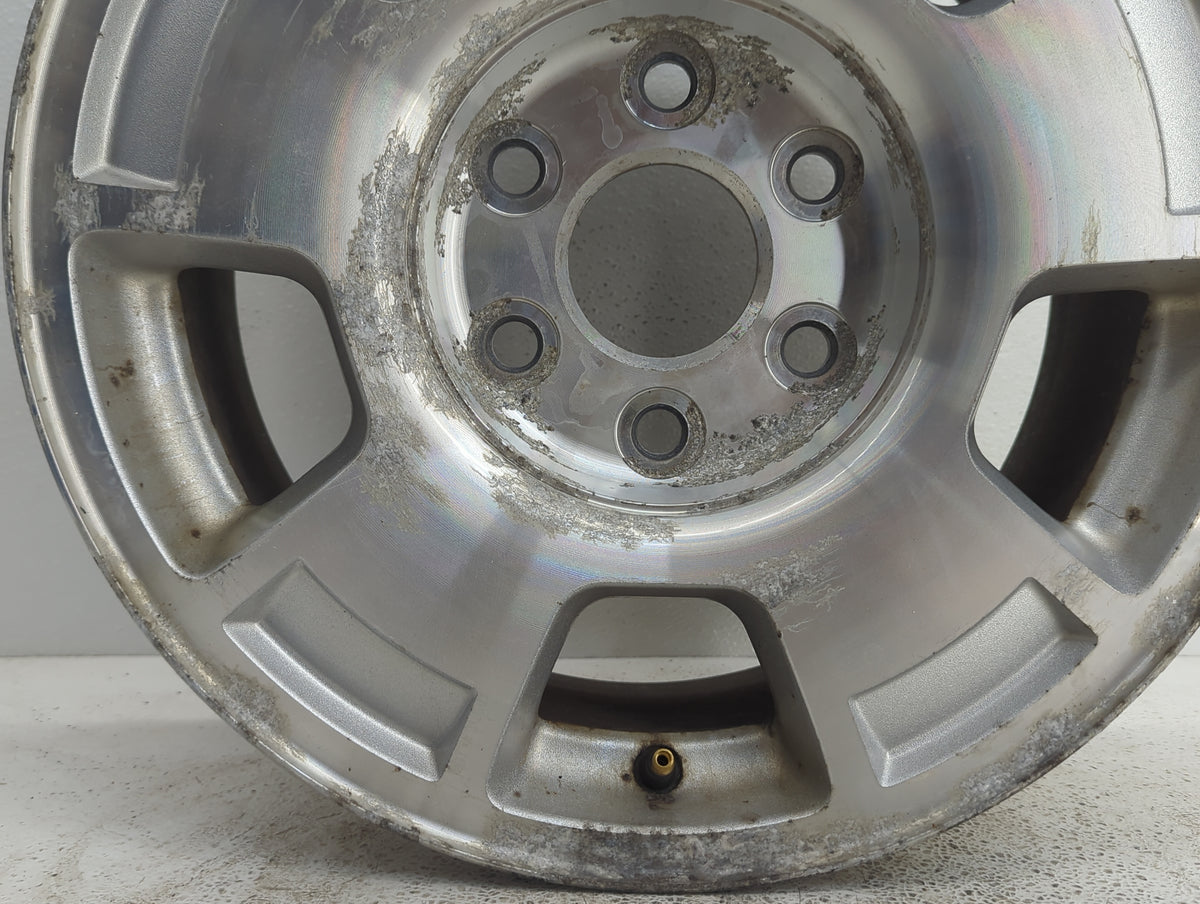 Chevrolet Suburban Oem Wheel Rim 1057240 - Oemusedautoparts1.com