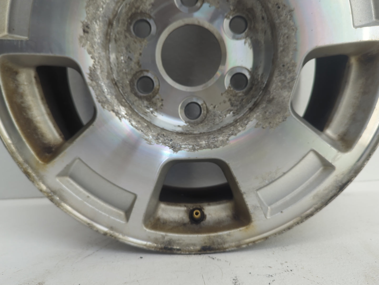 Chevrolet Suburban Oem Wheel Rim - Oemusedautoparts1.com