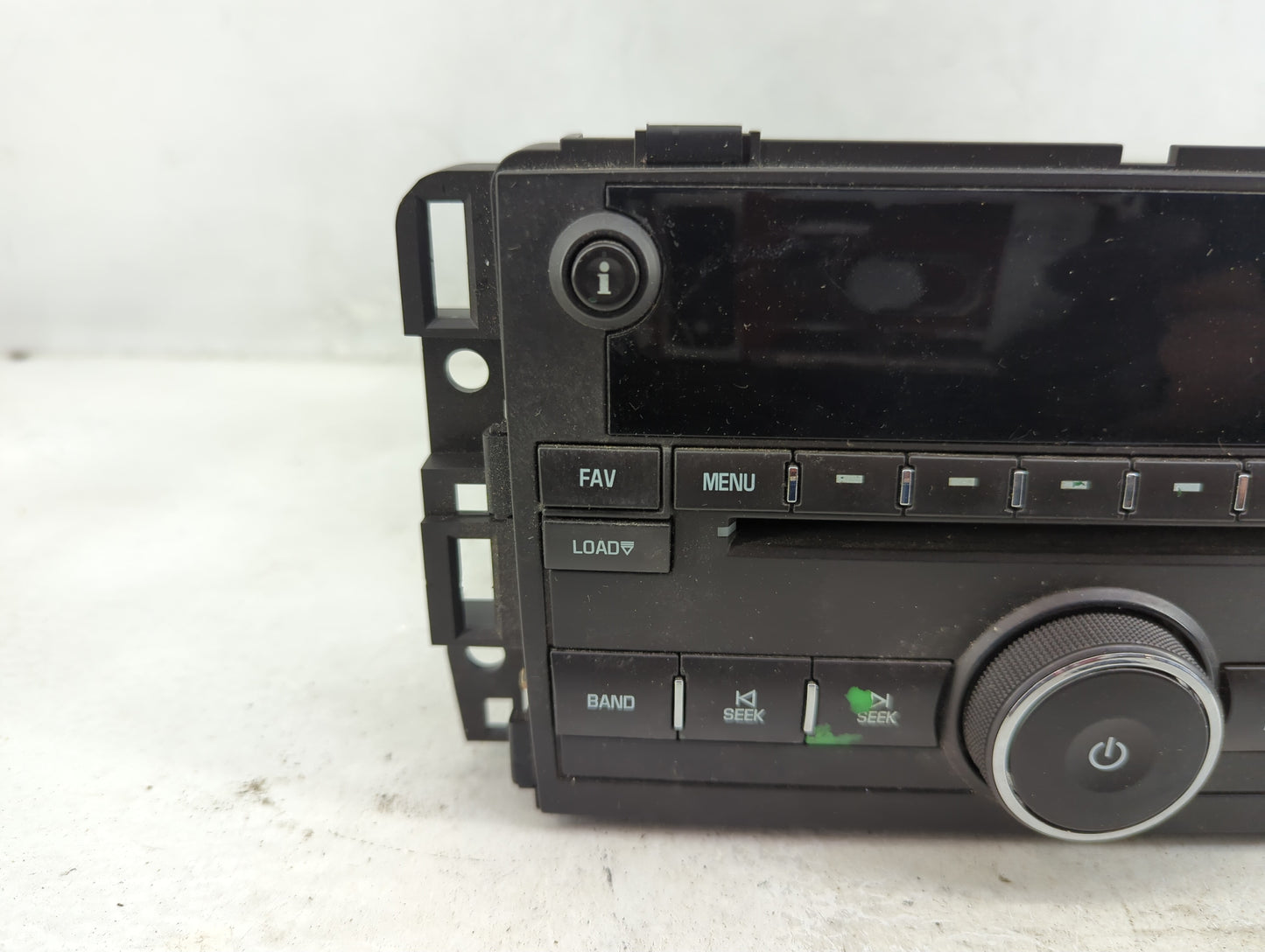 2007-2009 Chevrolet Suburban Radio AM FM Cd Player Receiver Replacement P/N:28198499 25974802 Fits Fits 2007 2008 2009 2010 