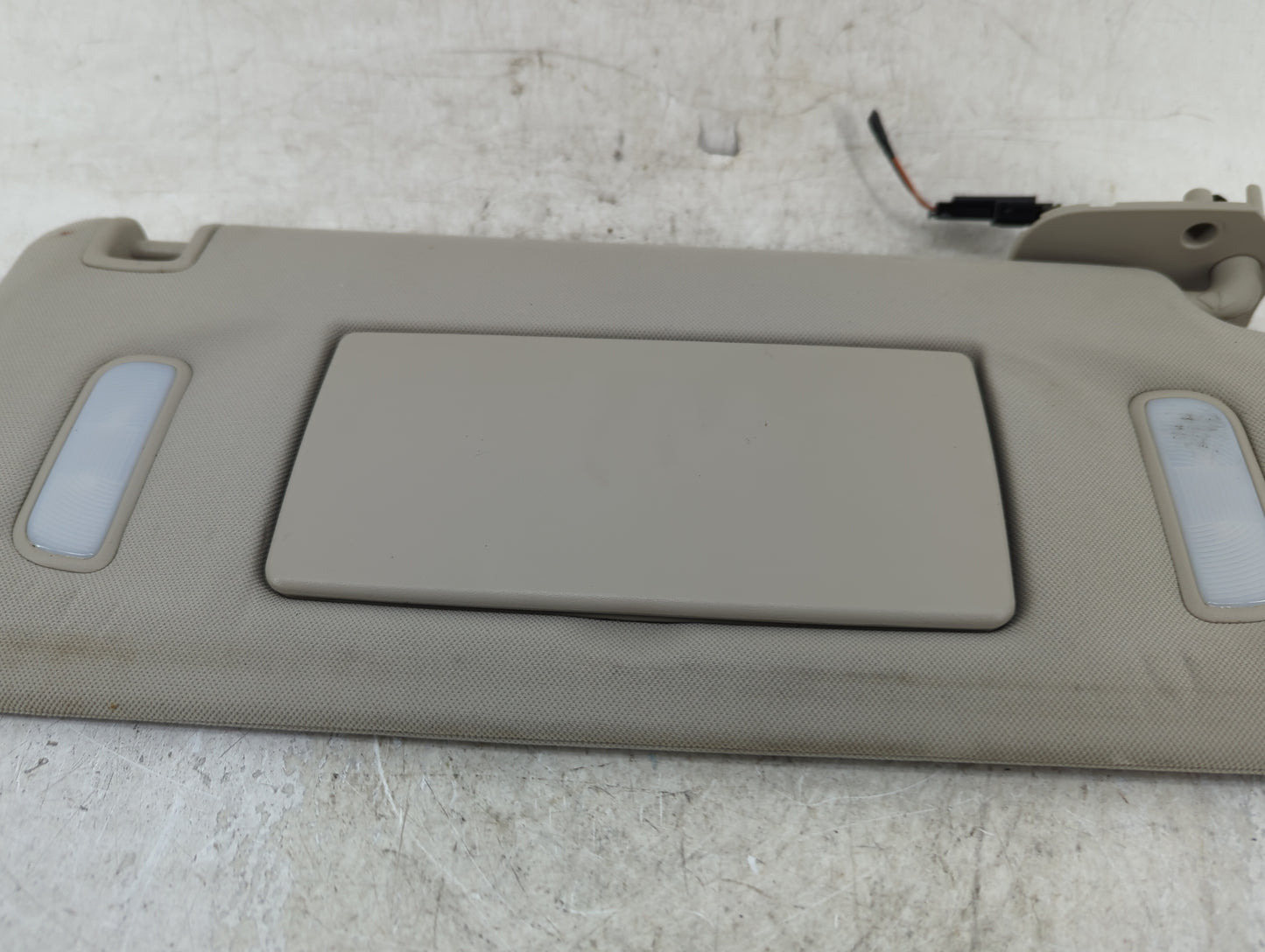 2007-2014 Chevrolet Suburban Sun Visor Shade Replacement Passenger Right Mirror Fits Fits 2007 2008 2009 2010 2011 2012 2013