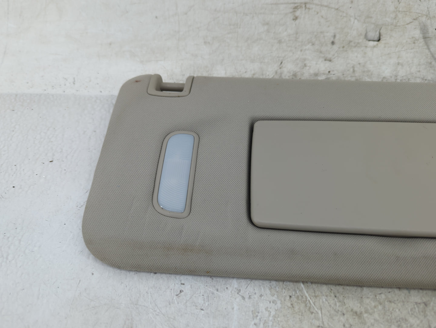2007-2014 Chevrolet Suburban Sun Visor Shade Replacement Passenger Right Mirror Fits Fits 2007 2008 2009 2010 2011 2012 2013