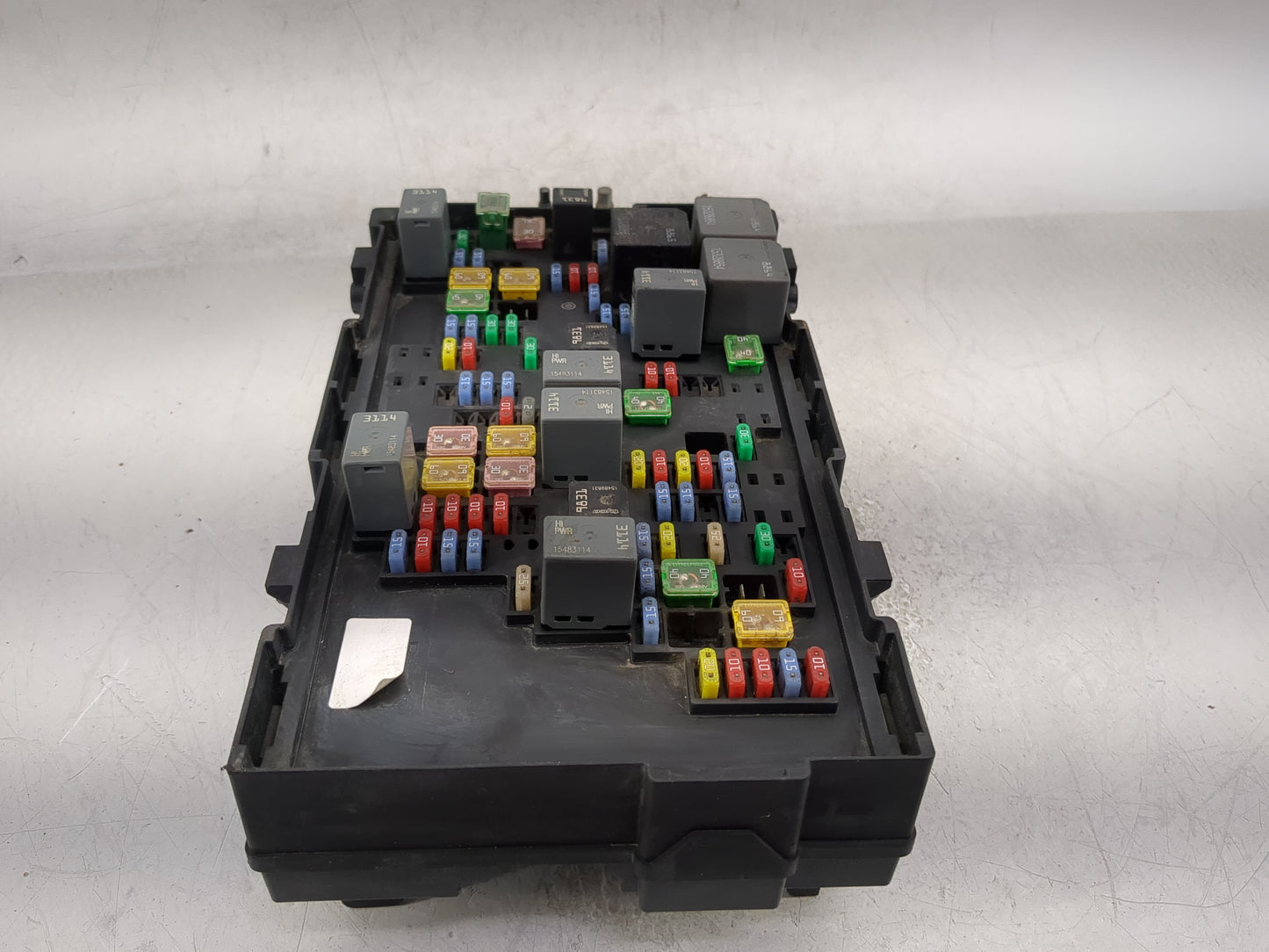 2007-2009 Chevrolet Suburban Fusebox Fuse Box Panel Relay Module P/N:15925042 Fits Fits 2007 2008 2009 OEM Used Auto Parts -