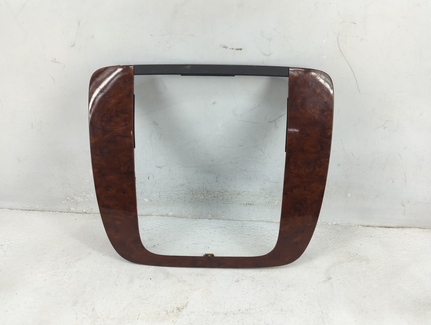 2009 Chevrolet Suburban Information Radio Display Screen Bezel Vents - Oemusedautoparts1.com