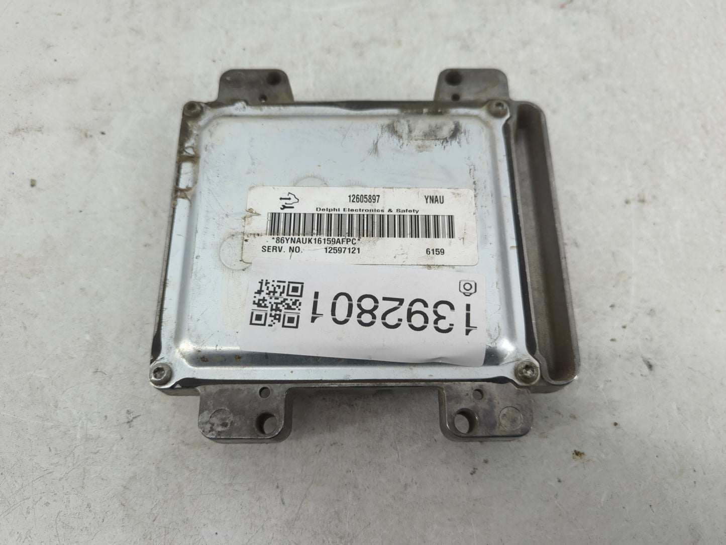 2009-2010 Chevrolet Suburban 1500 PCM Engine Control Computer ECU ECM PCU OEM P/N:12605897 Fits Fits 2009 2010 OEM Used Auto