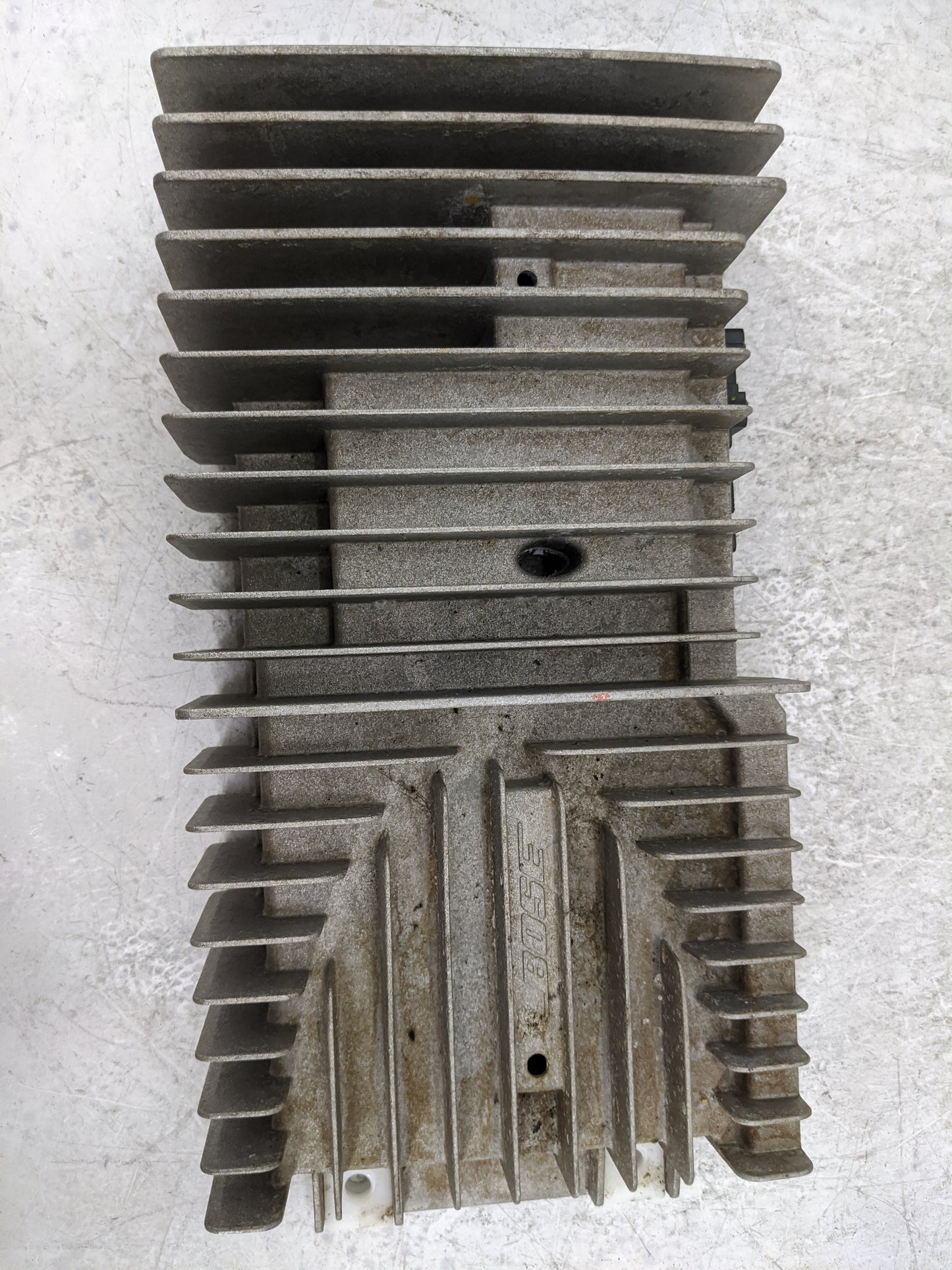 2007-2014 Chevrolet Suburban 1500 Radio Speaker Amplifier 20808897 - Oemusedautoparts1.com