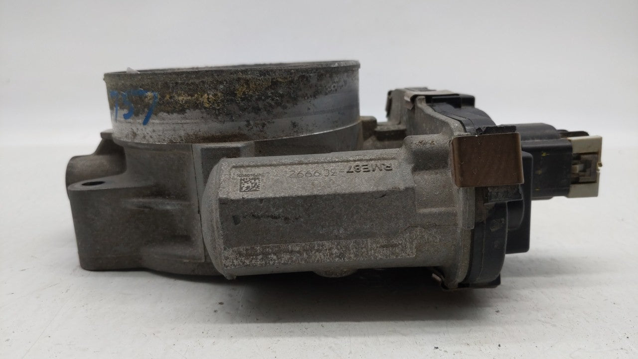 2009-2014 Chevrolet Suburban 1500 Throttle Body P/N:TB1032 RME87 Fits Fits 2009 2010 2011 2012 2013 2014 2015 OEM Used Auto 