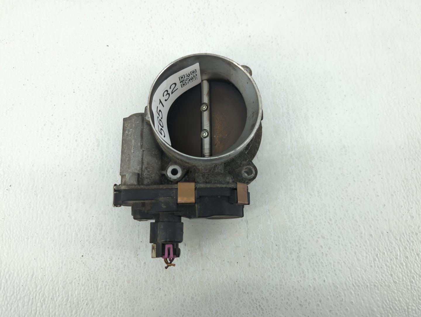 2009-2014 Chevrolet Suburban 1500 Throttle Body P/N:RME87-3C Fits Fits 2009 2010 2011 2012 2013 2014 2015 OEM Used Auto Part