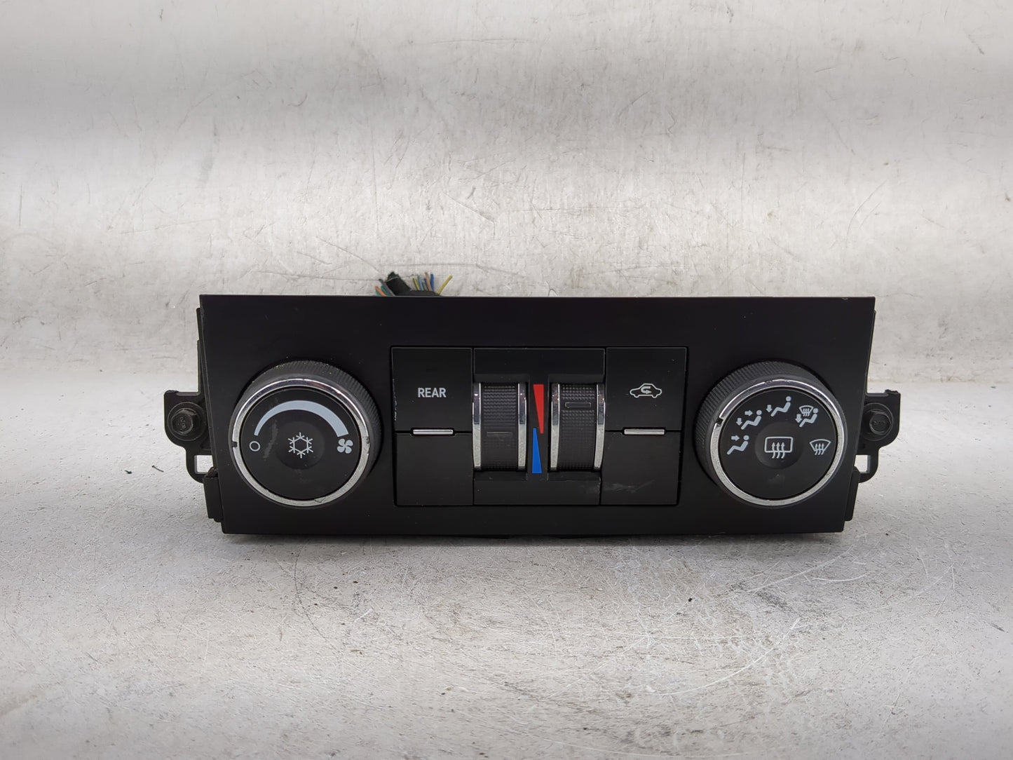 2009 Chevrolet Tahoe Climate Control Module Temperature AC/Heater Replacement P/N:20787116 Fits Fits 2007 2008 OEM Used Auto