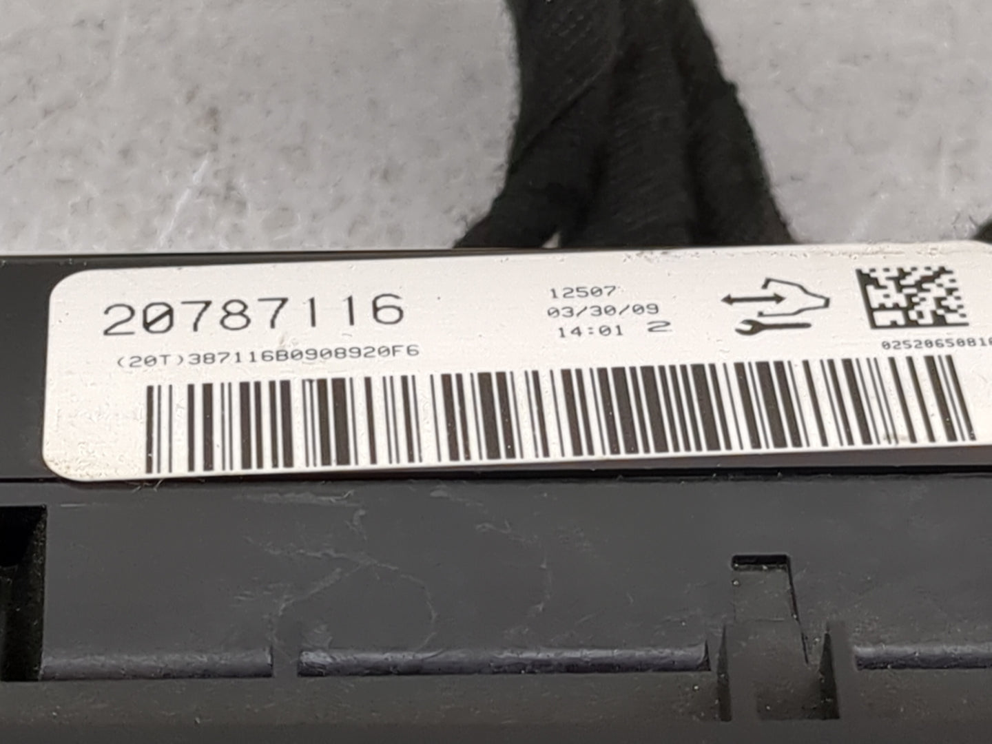 2009 Chevrolet Tahoe Climate Control Module Temperature AC/Heater Replacement P/N:20787116 Fits Fits 2007 2008 OEM Used Auto