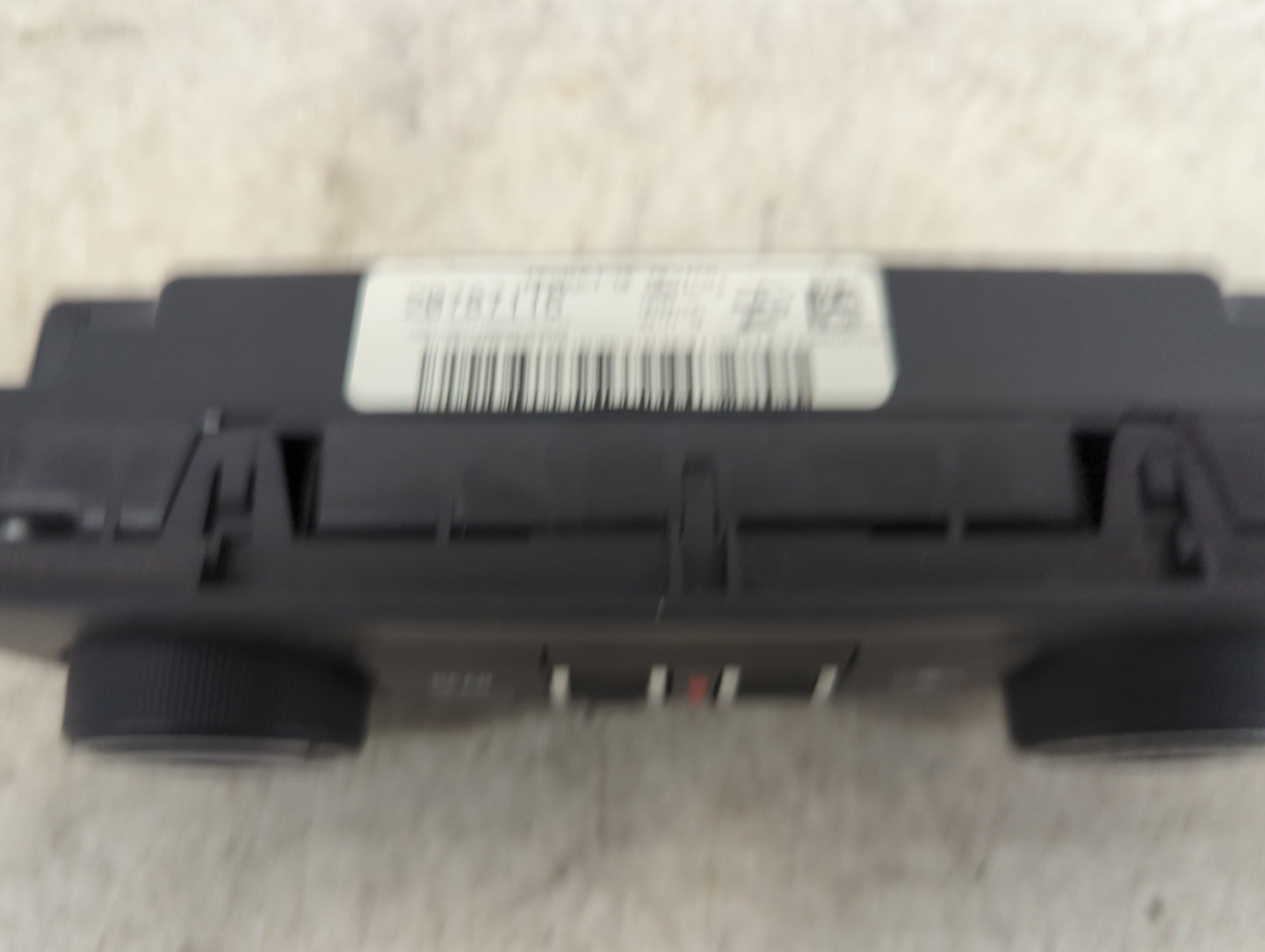 2009 Chevrolet Tahoe Climate Control Module Temperature AC/Heater Replacement P/N:20817183 Fits Fits 2007 2008 OEM Used Auto