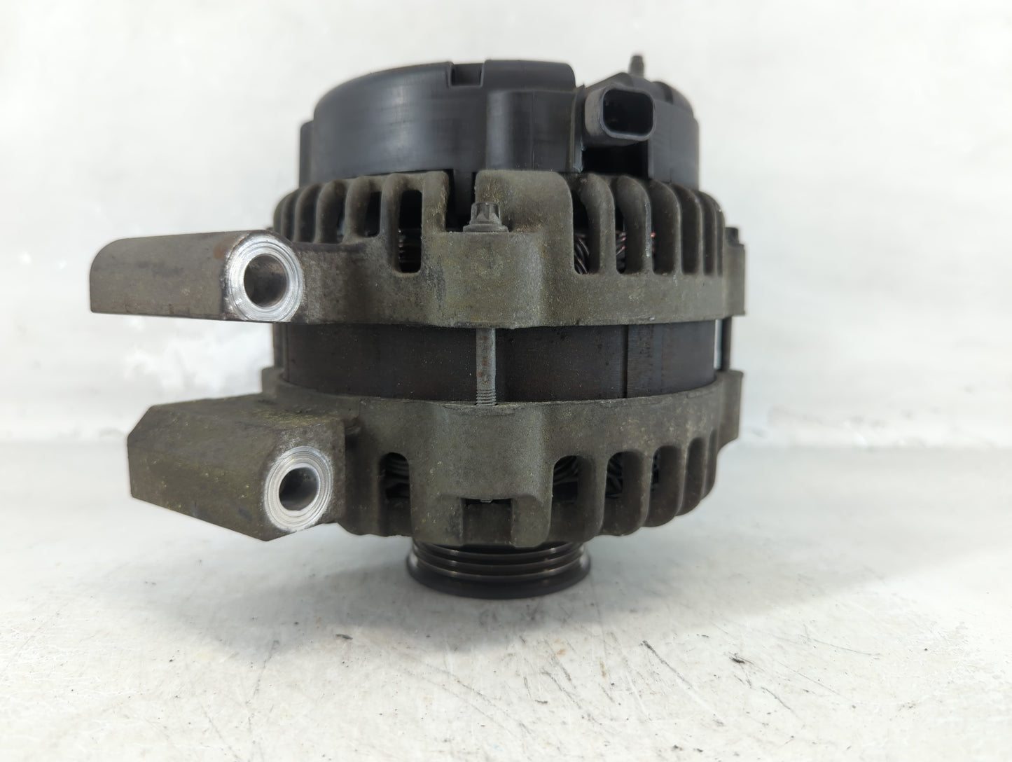 2007-2009 Chevrolet Trailblazer Alternator Replacement Generator Charging Assembly Engine OEM Fits Fits 2007 2008 2009 OEM U