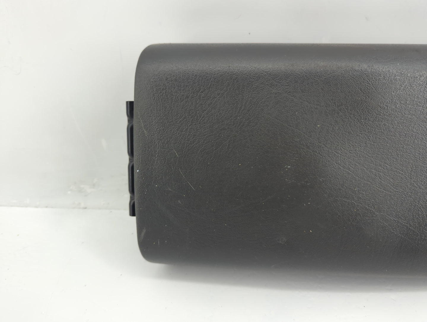 2009 Chevrolet Trailblazer Center Console Armrest Cover Lid Fits OEM Used Auto Parts - Oemusedautoparts1.com