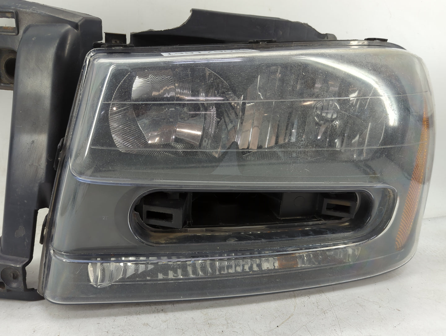 2002 Chevrolet Trailblazer Driver Left Oem Head Light Headlight Lamp 1391790 - Oemusedautoparts1.com