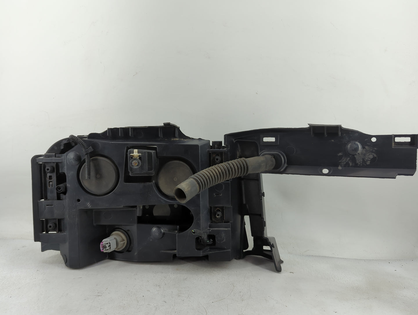 2002 Chevrolet Trailblazer Driver Left Oem Head Light Headlight Lamp 1391790 - Oemusedautoparts1.com