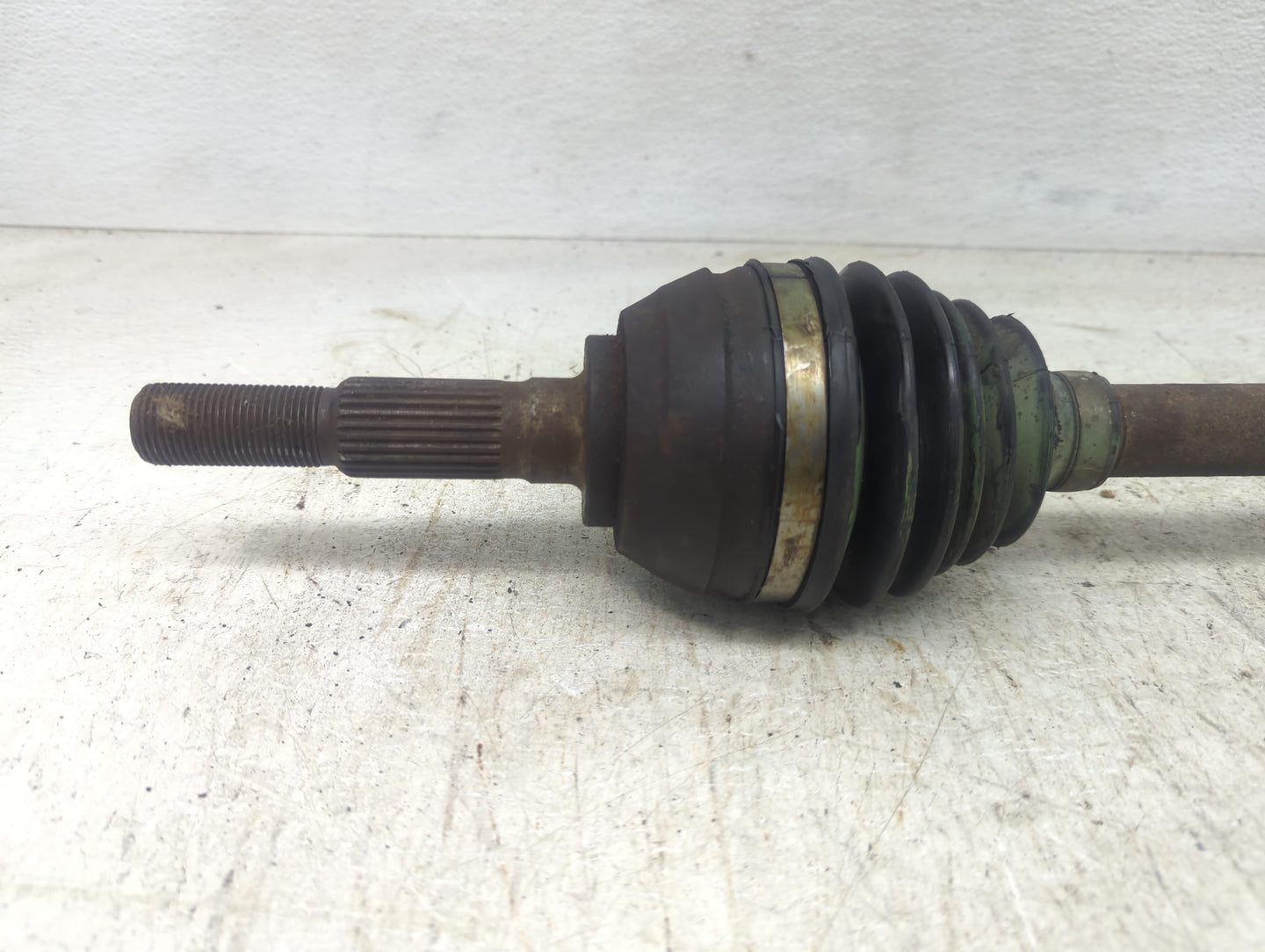 2002-2009 Chevrolet Trailblazer Axle Shaft Front Driver Cv C/v 1428289 - Oemusedautoparts1.com
