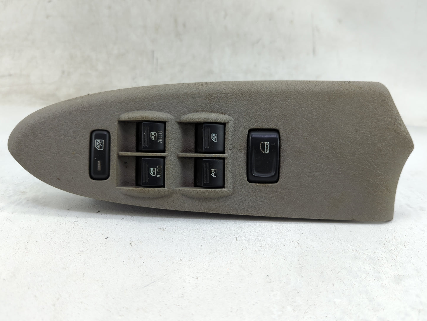 2006-2009 Chevrolet Trailblazer Master Power Window Switch Replacement Driver Side Left P/N:15845012 Fits Fits 2006 2007 200