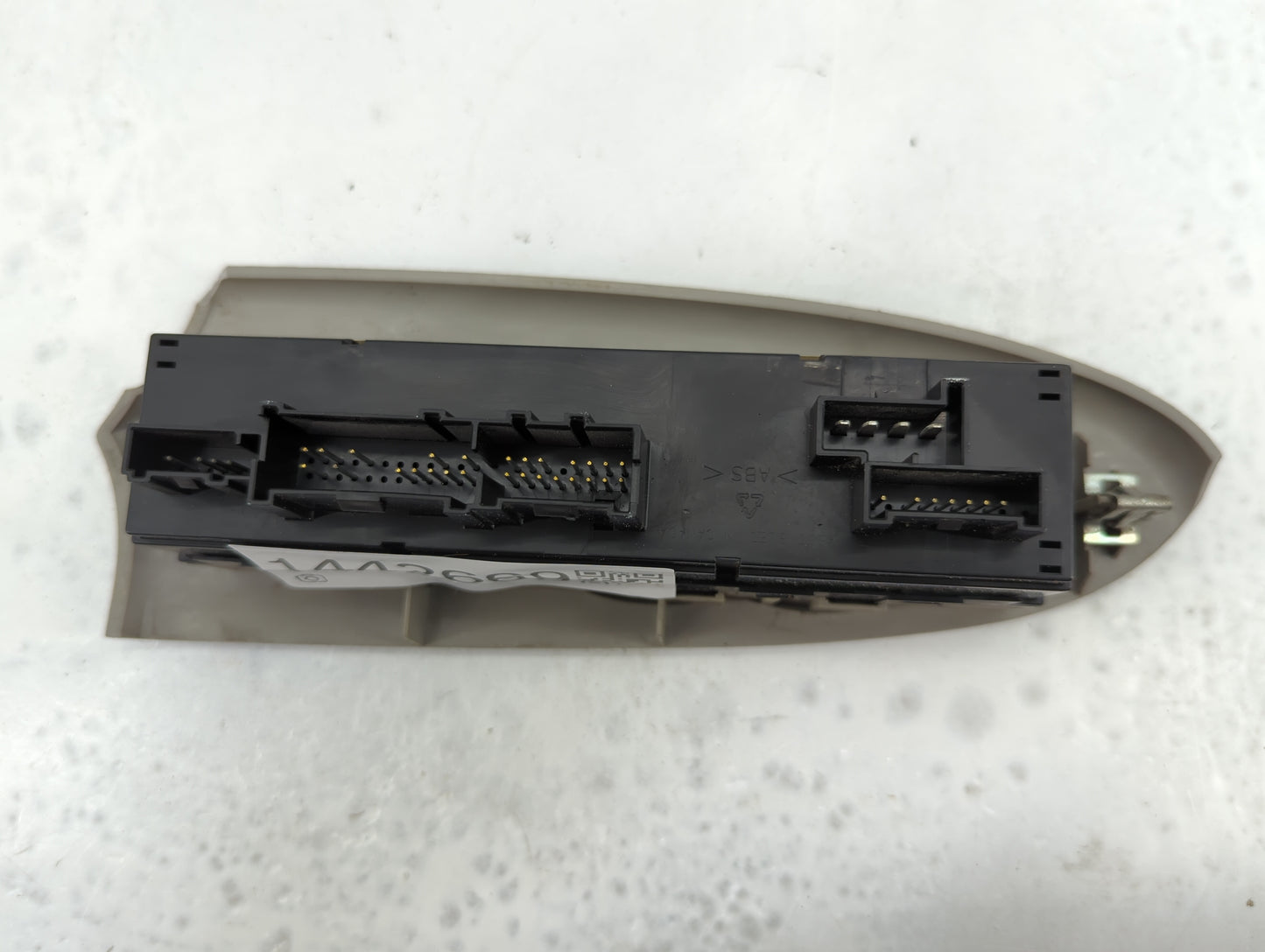2006-2009 Chevrolet Trailblazer Master Power Window Switch Replacement Driver Side Left P/N:15845012 Fits Fits 2006 2007 200