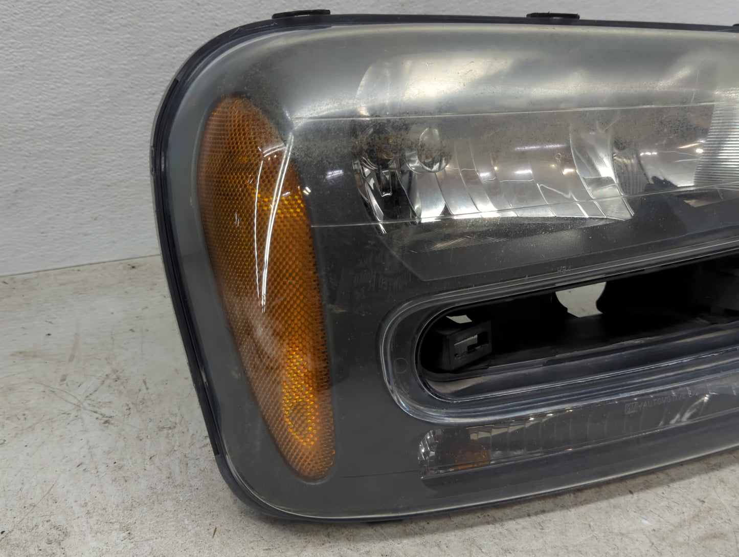 2006 Chevrolet Trailblazer Passenger Right Oem Head Light Headlight Lamp - Oemusedautoparts1.com