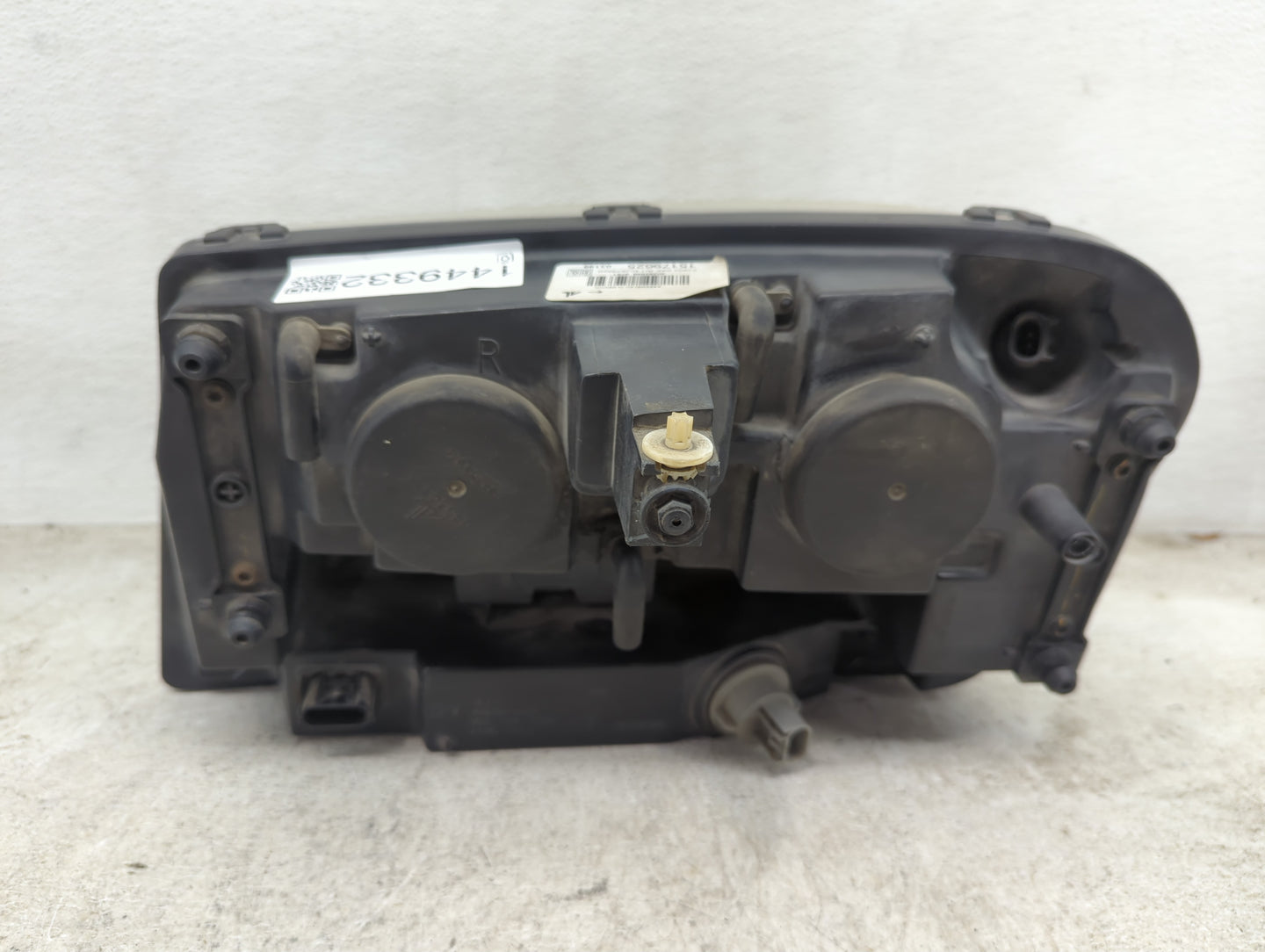 2006 Chevrolet Trailblazer Passenger Right Oem Head Light Headlight Lamp - Oemusedautoparts1.com