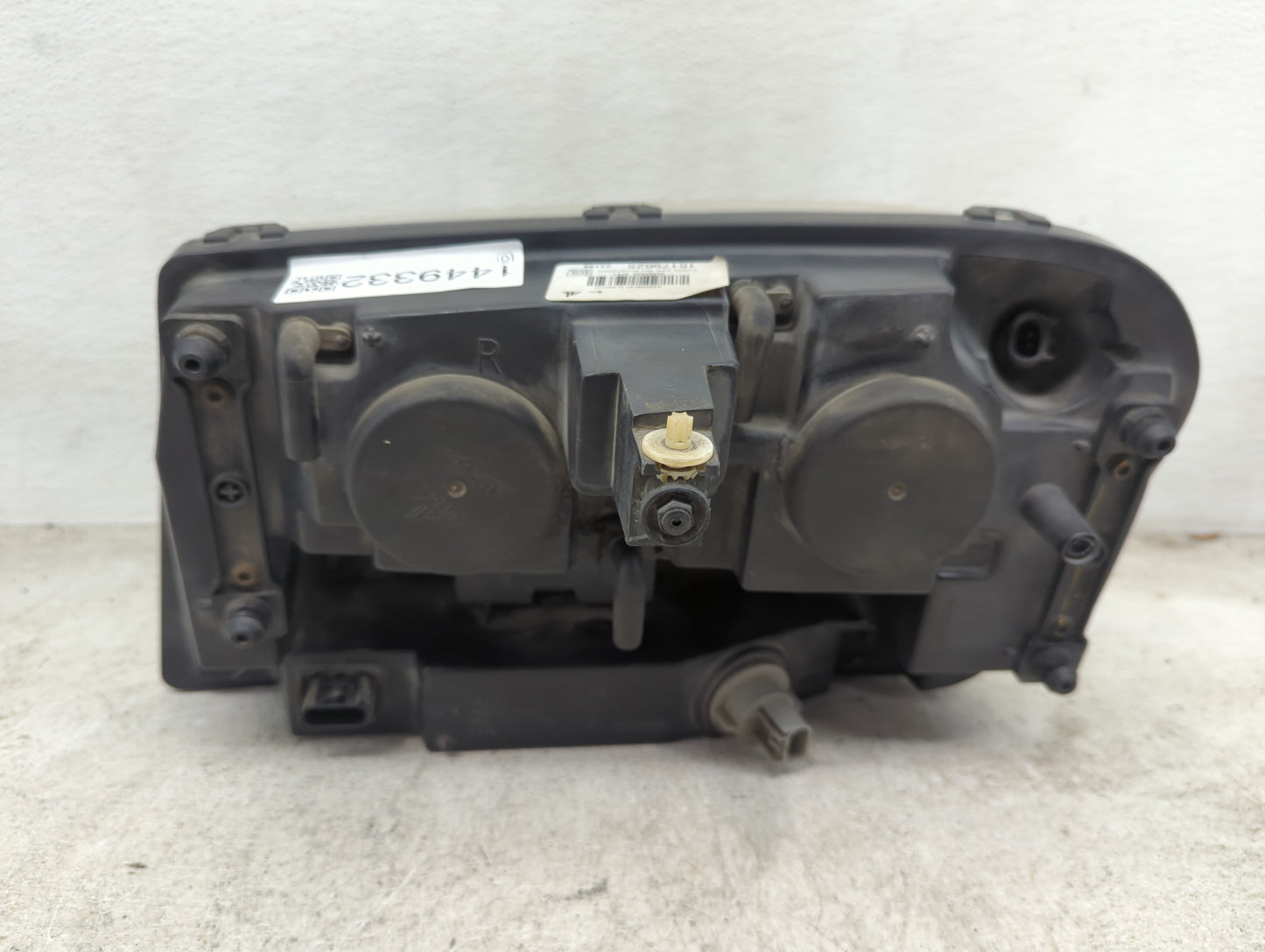 2006 Chevrolet Trailblazer Passenger Right Oem Head Light Headlight Lamp - Oemusedautoparts1.com