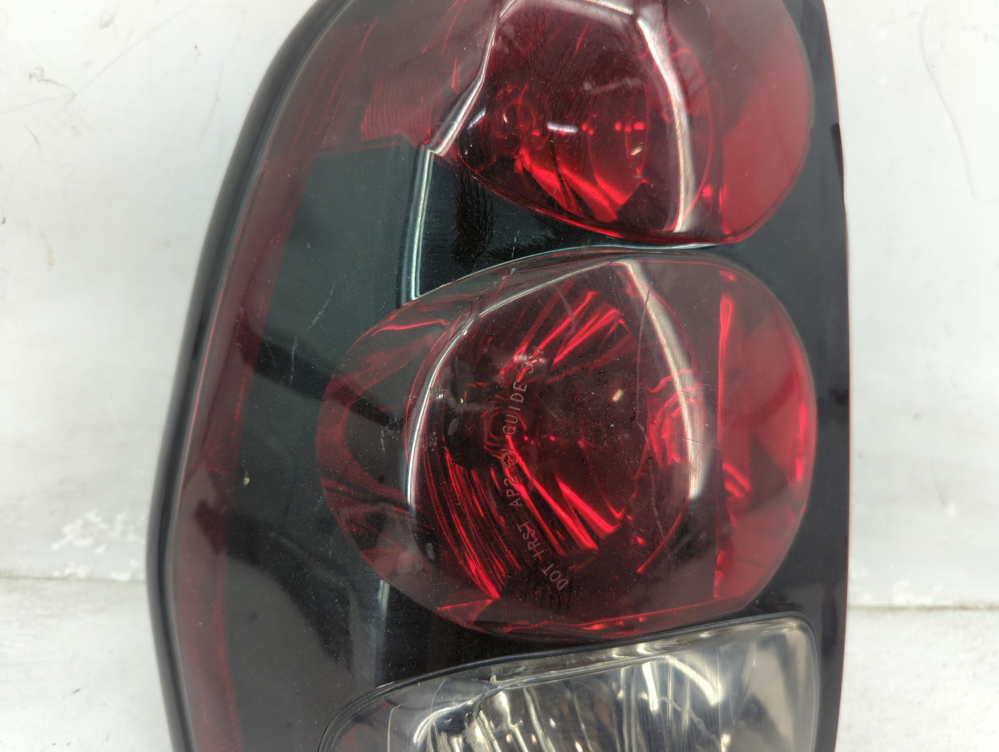 2002-2009 Chevrolet Trailblazer Tail Light Assembly Driver Left OEM P/N:15097513 Fits Fits 2002 2003 2004 2005 2006 2007 200