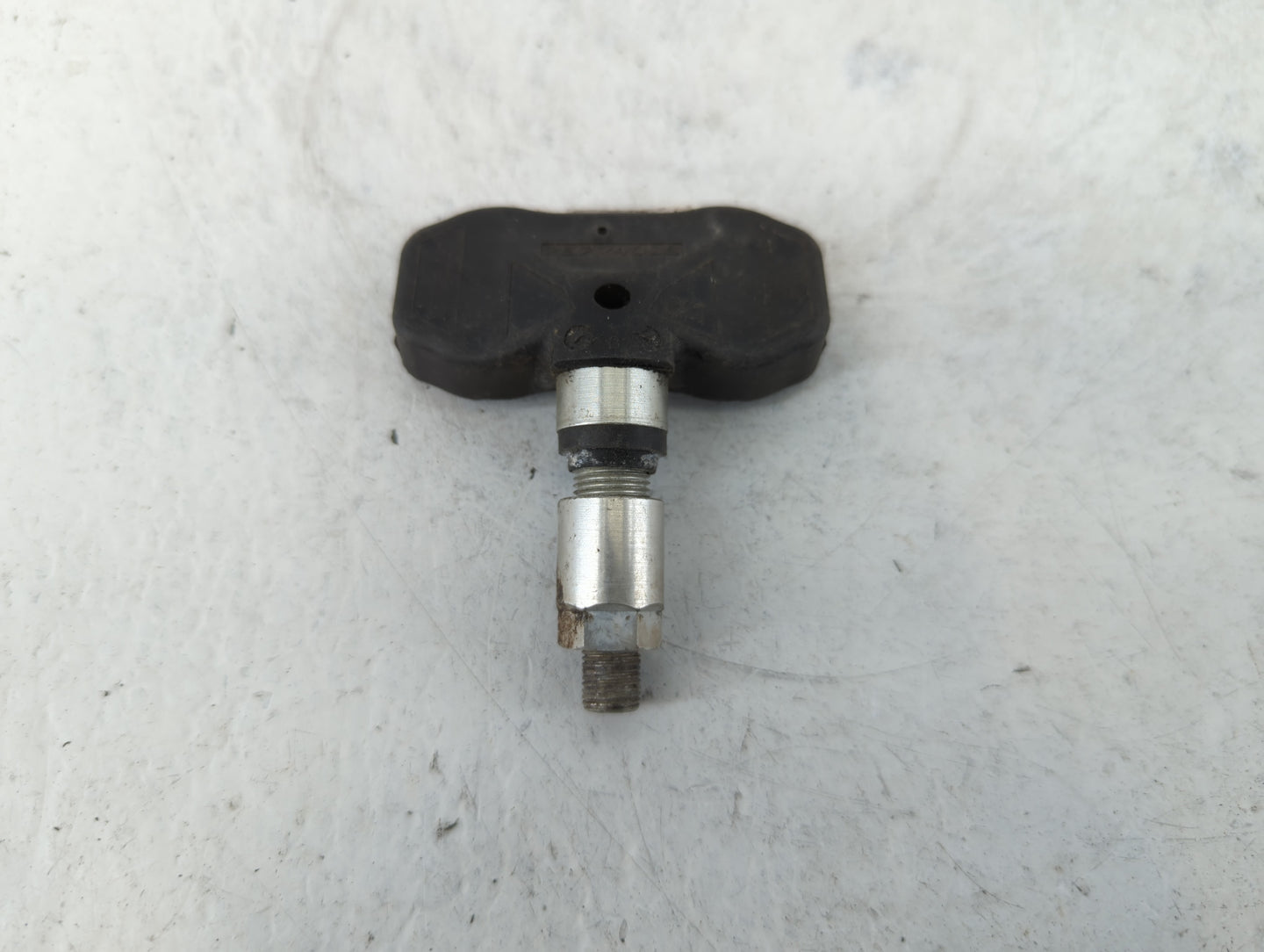 2009 Chevrolet Trailblazer Tire Pressure Monitoring System Sensor Tpms - Oemusedautoparts1.com