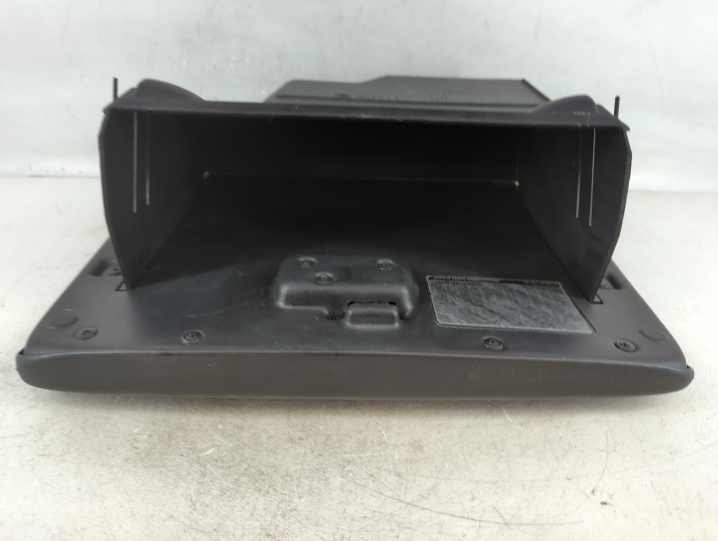 2009 Chevrolet Trailblazer Passenger Glove Box Door Storage Compartment - Oemusedautoparts1.com