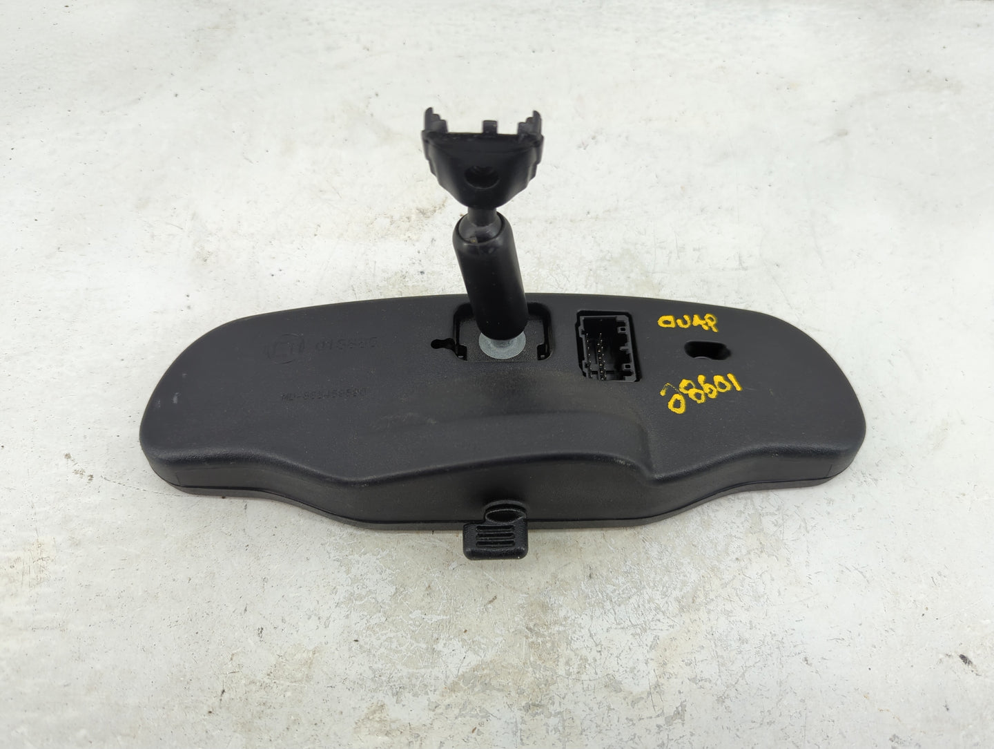 2009 Chevrolet Trailblazer Interior Rear View Mirror Replacement OEM Fits OEM Used Auto Parts - Oemusedautoparts1.com