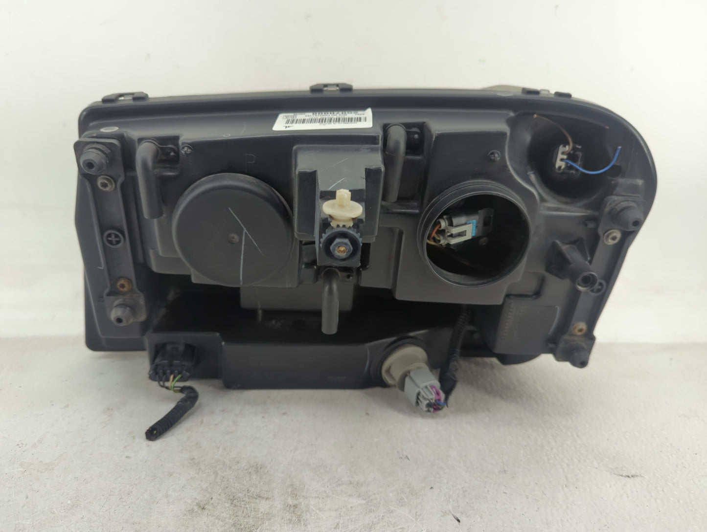 2002 Chevrolet Trailblazer Passenger Right Oem Head Light Headlight Lamp - Oemusedautoparts1.com