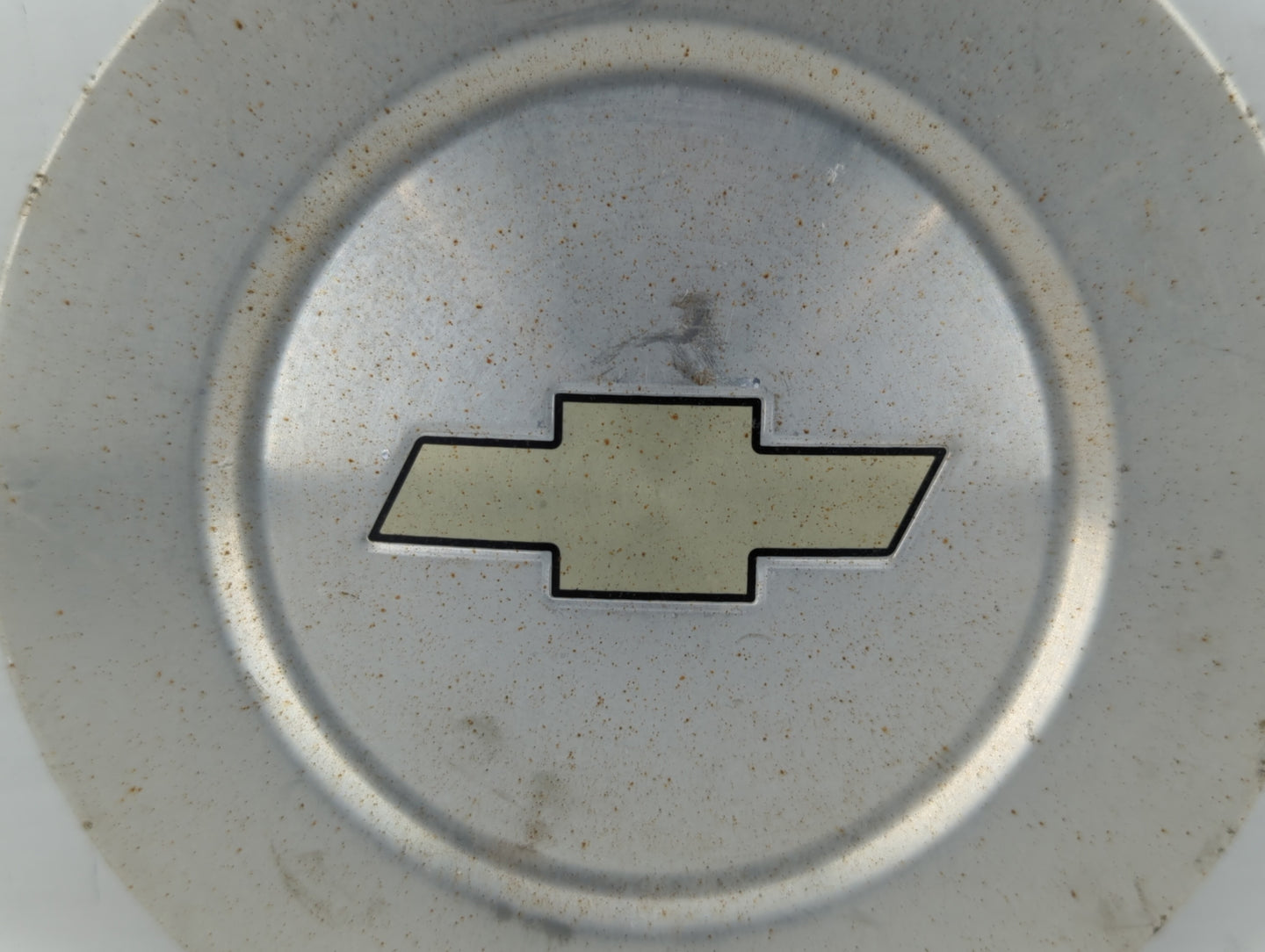 2009 Chevrolet Trailblazer Ext Rim Wheel Center Cap Silver - Oemusedautoparts1.com