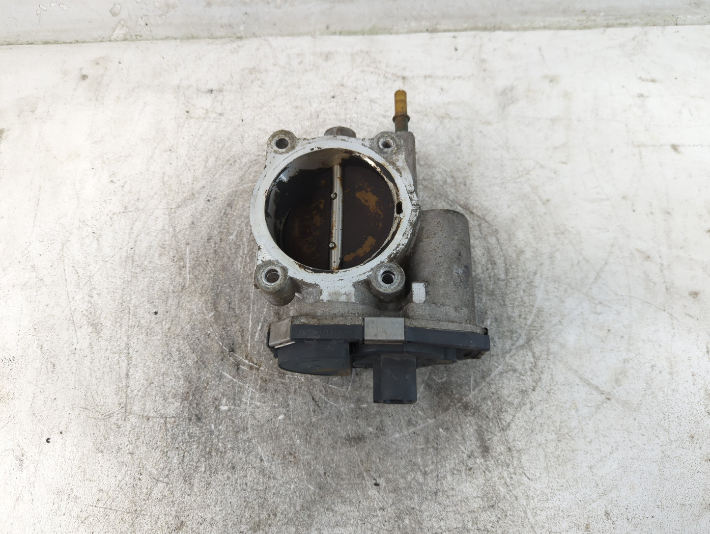 2009 Chevrolet Trail Blazer Throttle Body P/N:2308AA 437AA Fits Fits 2008 OEM Used Auto Parts - Oemusedautoparts1.com