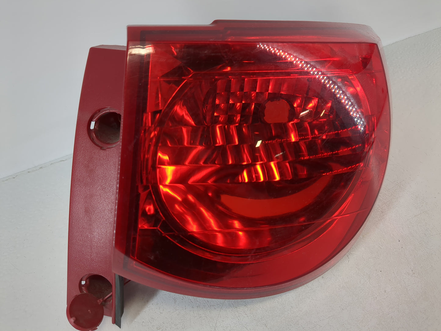 2009 Chevrolet Traverse Tail Light Assembly Passenger Right OEM Fits OEM Used Auto Parts - Oemusedautoparts1.com