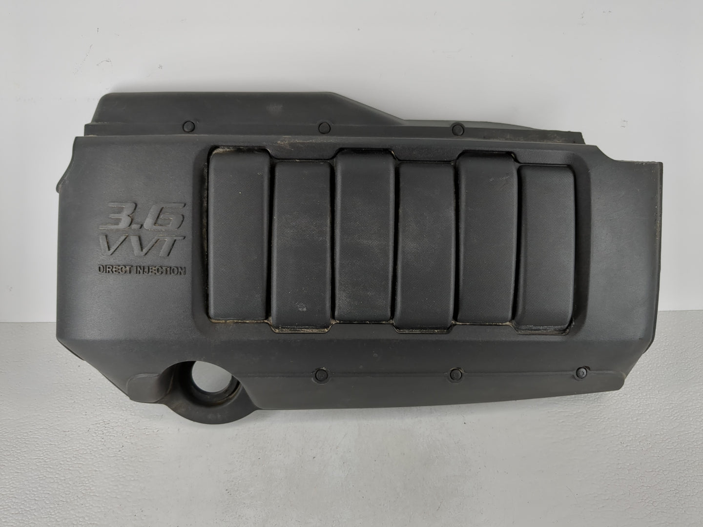 2009 Chevrolet Traverse Engine Cover - Oemusedautoparts1.com