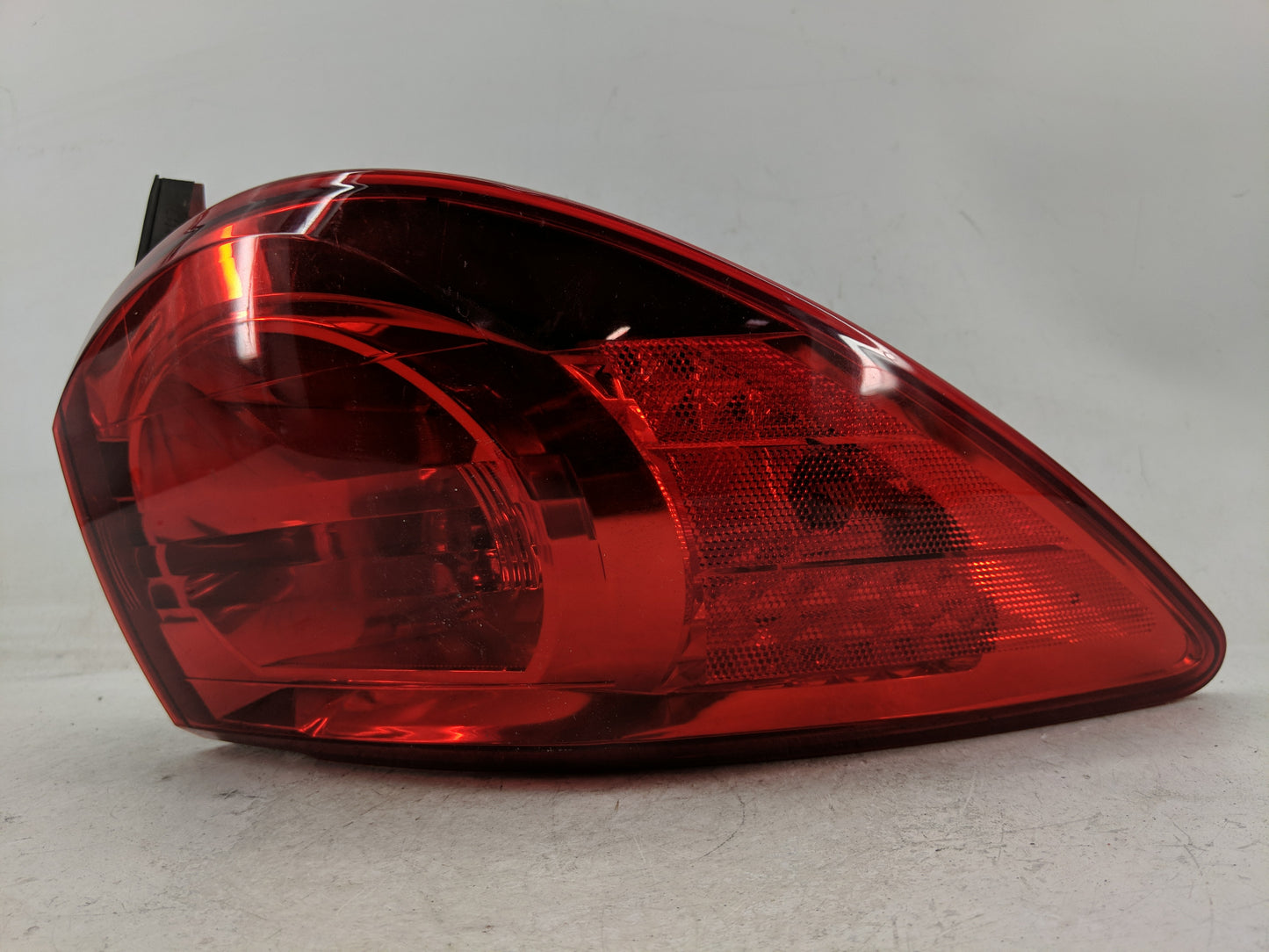 2009 Chevrolet Traverse Tail Light Assembly Driver Left OEM Fits OEM Used Auto Parts - Oemusedautoparts1.com