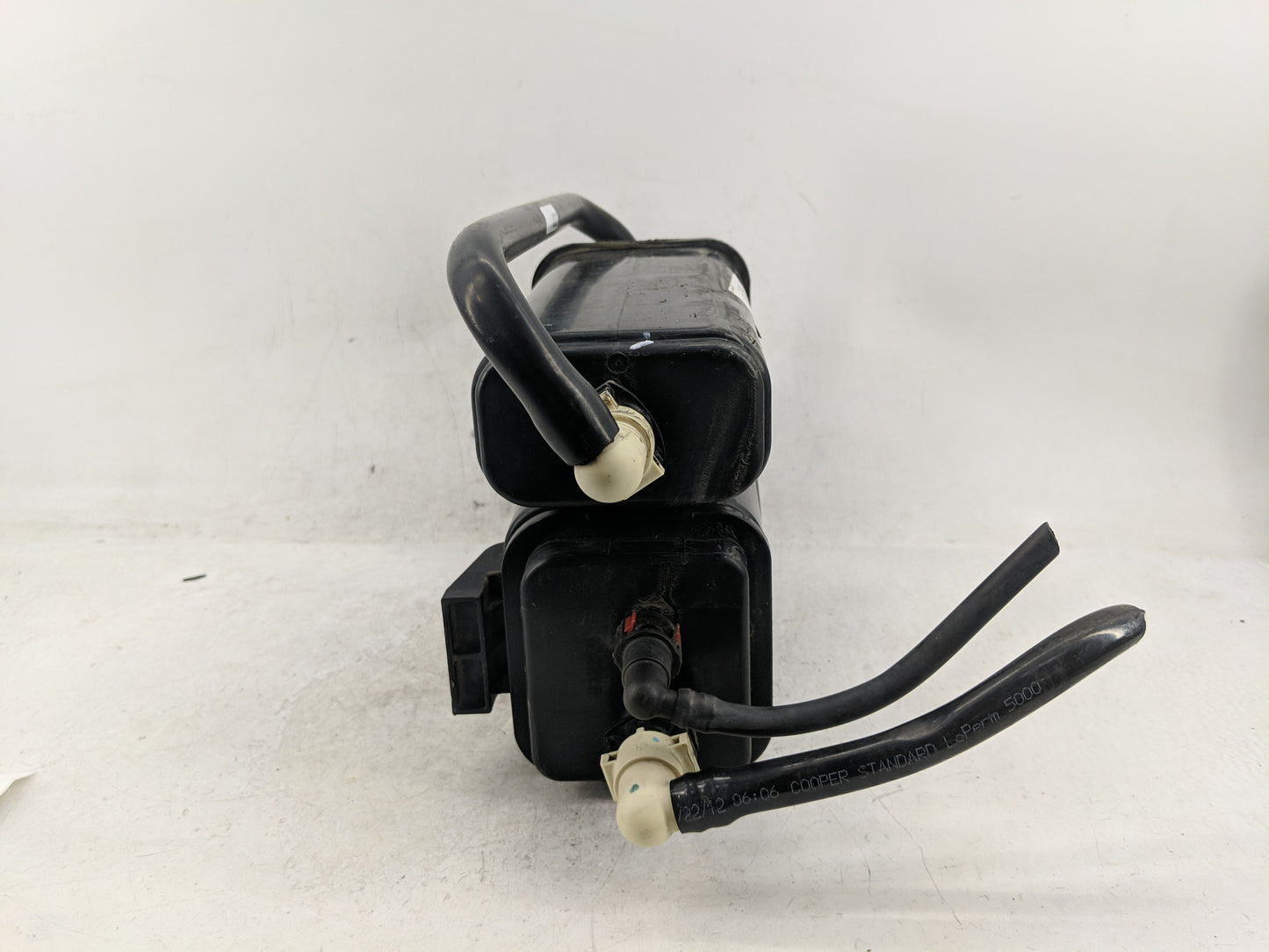 2009 Chevrolet Traverse Fuel Vapor Charcoal Canister - Oemusedautoparts1.com