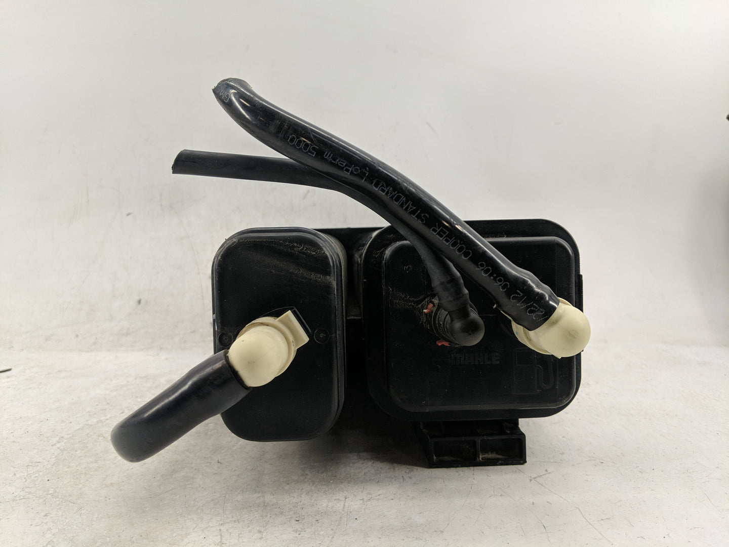 2009 Chevrolet Traverse Fuel Vapor Charcoal Canister - Oemusedautoparts1.com