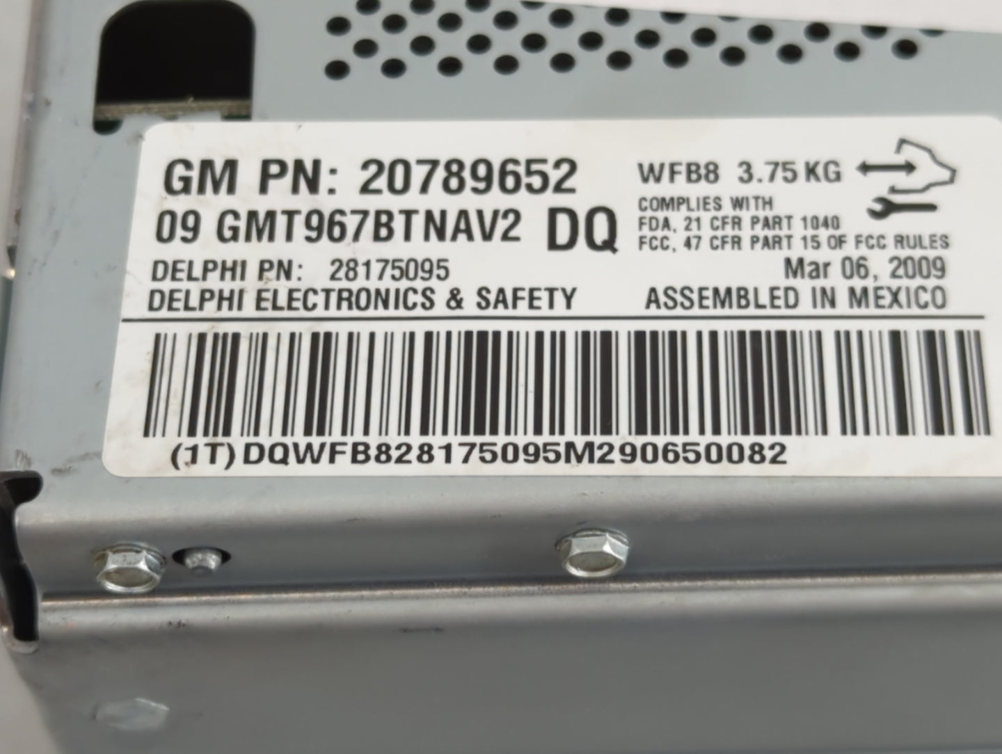 2009 Chevrolet Traverse Radio AM FM Cd Player Receiver Replacement P/N:20789652 Fits OEM Used Auto Parts - Oemusedautoparts1